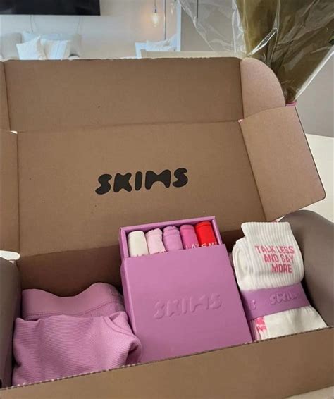 skims valentines day collection skims packaging box skims package