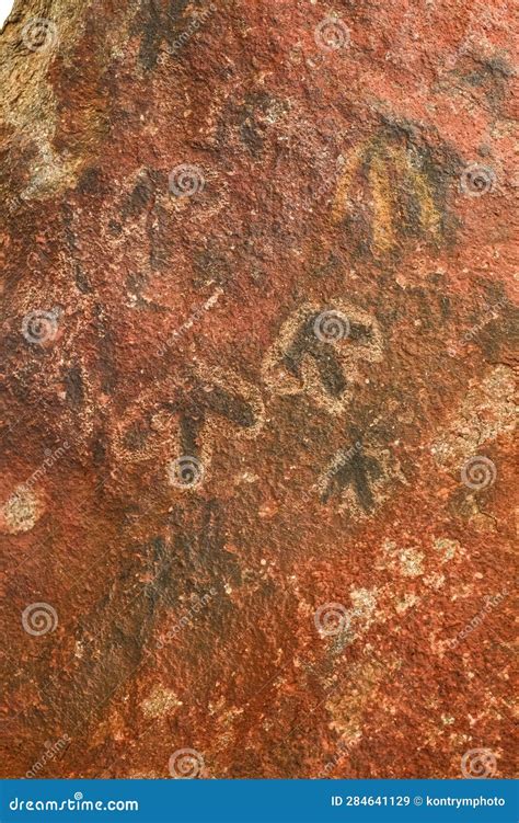 aboriginal rock art  uluru kata tjuta national park stock image