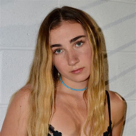 Allegra Miles - Songs, Events and Music Stats | Viberate.com