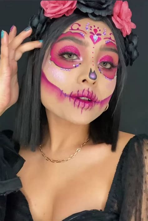 Rosa ️ | Maquillaje de cara de halloween, Maquillaje de catrina ...