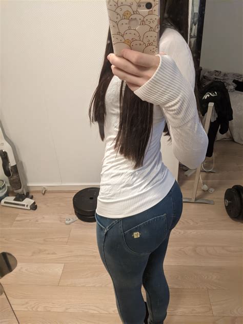 emily lynne : r/sexygirlsinjeans