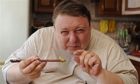 Актер Александр Семчев стал дедушкой - 24СМИ
