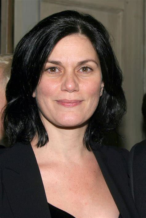 Linda Fiorentino's 2024 Comeback: The Shocking Truth You Need To See Image 1
