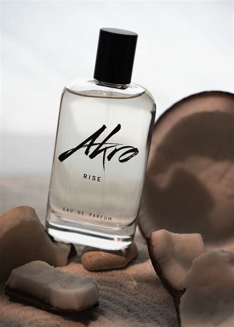 Akro - Rise - Eau de Parfum - smell stories
