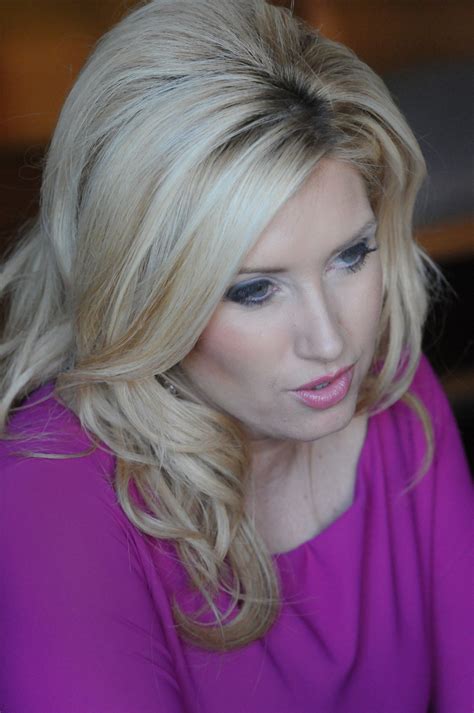 How Newsmax Female Anchors Photos Capture The Style And Authority Of Modern Conservative Media Personalities Online 2