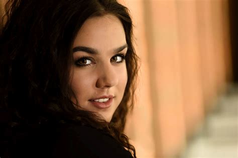 아름다운 모델 얼굴 정면 세계에서 가장 아름다운