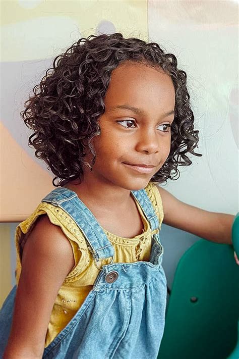 Moms are raving about these trendy little girl haircuts on social