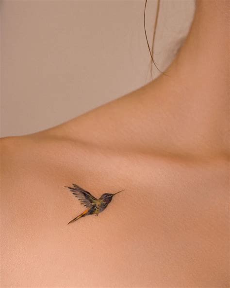 Tatuajes inspirados en la primavera: pequeños y muy femeninos | Glamour