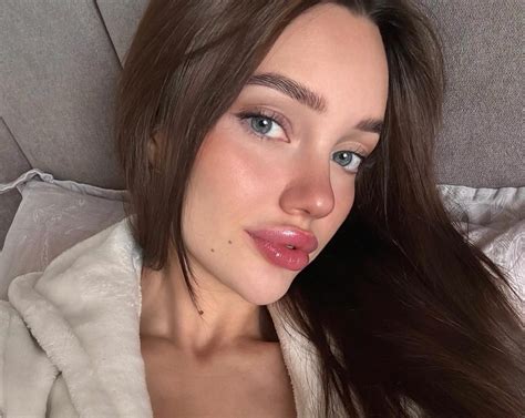 Sasherraa - Bio, Age, Height, Wiki | Models Biography