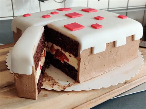 how to make a minecraft cake cake 6