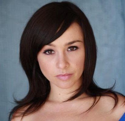 danielle harris net worth 2021