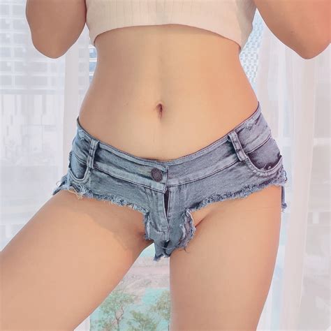 women   short shorts