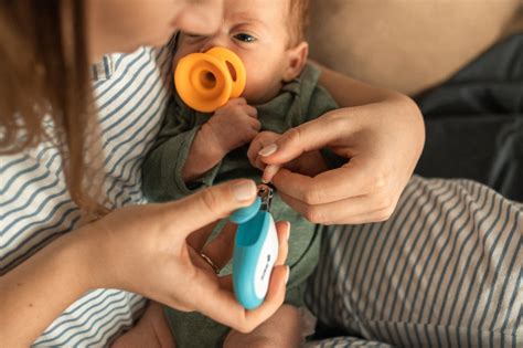 how to file newborn nails