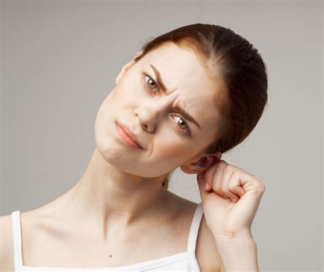tips  maintaining healthy ears ear health tips