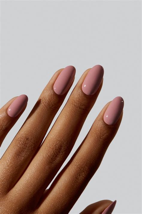 Light Pink Nail Polish Classy Nails, Chic Nails, Trendy Nails, Stylish ...