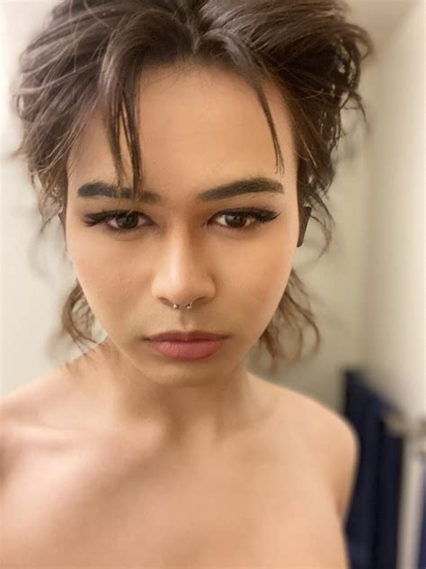 Kiyana Vi @kianavi : r/KiyanaVi_Kianavi