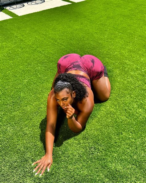 KieraNicole - KieraNicole added a new photo — in Los...