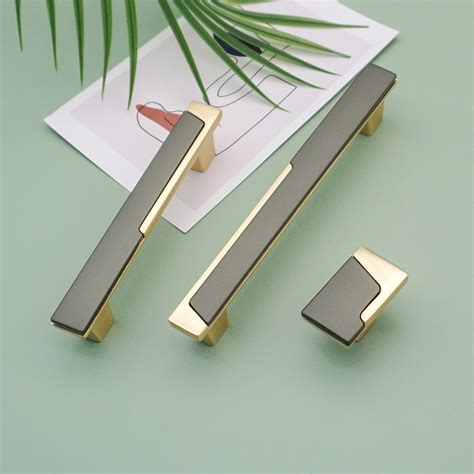 Modern Kitchen Cabinet Handles