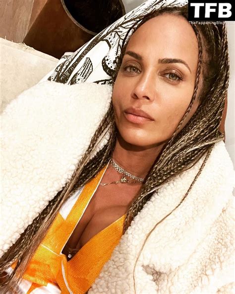Nicole Ari Parker Nude & Sexy Collection (32 Photos) | #TheFappening