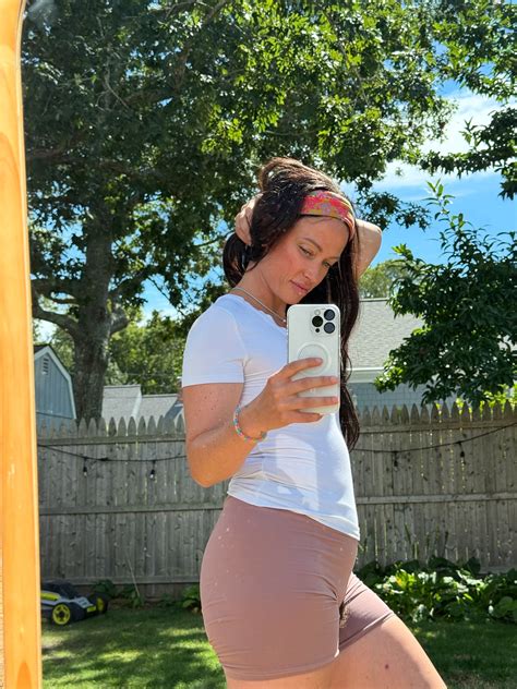 Amanda Wilde (@happyhoohaxo) • Instagram photos and videos