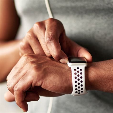 Peripheral artery disease: Leg pain, leg cramps, lingering foot wounds