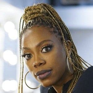 Yvonne Orji - Age, Bio, Family | Famous Birthdays