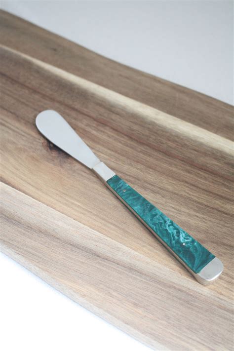 pate knife spreader emerald set   elomou interiors