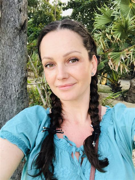 TW Pornstars - Sandra Shine. Twitter. #welcometothejungle #thailand. 2: