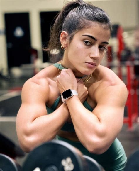 sara saffari age bio height ethnicity gym net worth