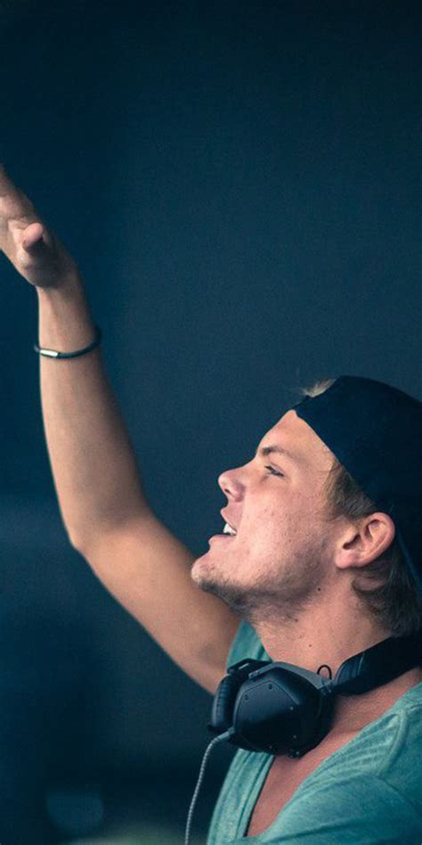 resolution avicii tim bergling dj   thonor