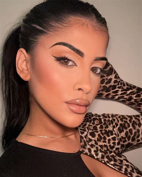 VICTORIA VERSACI (@victoriaversaci.mua) • Instagram photos and videos