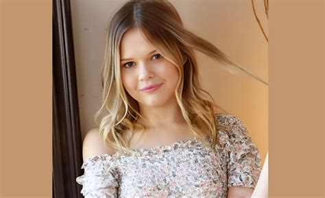 coco lovelock age family  career highlights  complete biography