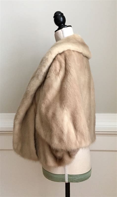 White Blonde Mink Fur Capelet Stole Jacket Bolero Vintage 50s Style