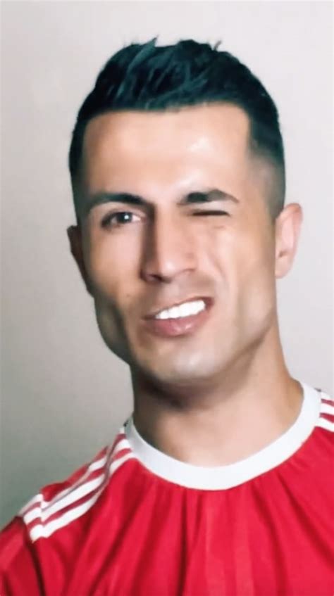women beg    cristiano ronaldo lookalike  plenty