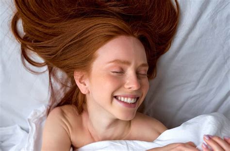 First-Trimester Fatigue: Peak, Causes, Timeline & Tips - Femia