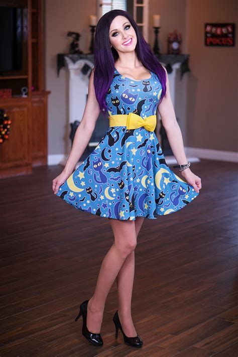 320 best Angie Griffin images on Pholder | Angie Griffin, Geekygirls