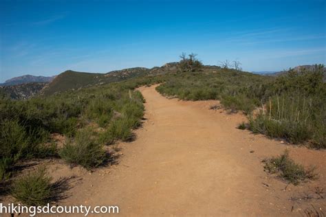 Three Sisters - Hiking San Diego County