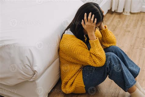 panic attacks alone young girl sad fear stressful depressed emotional