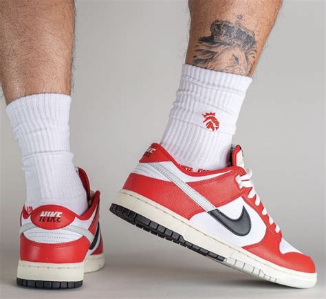 O Nike Dunk Low Chicago Split está próximo de ser lançado