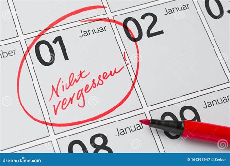 Sparen De Datum Die Op Een Kalender Wordt Geschreven - 1 Januari