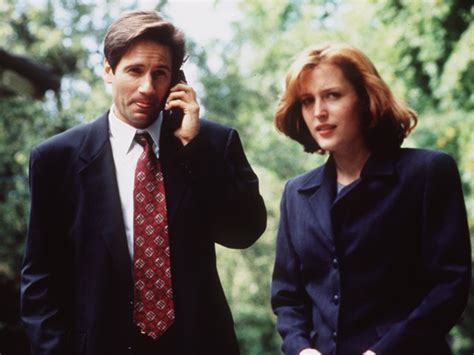 Mulder And Scully Fan Fiction X Files' Finale Scully Pregnancy Debate