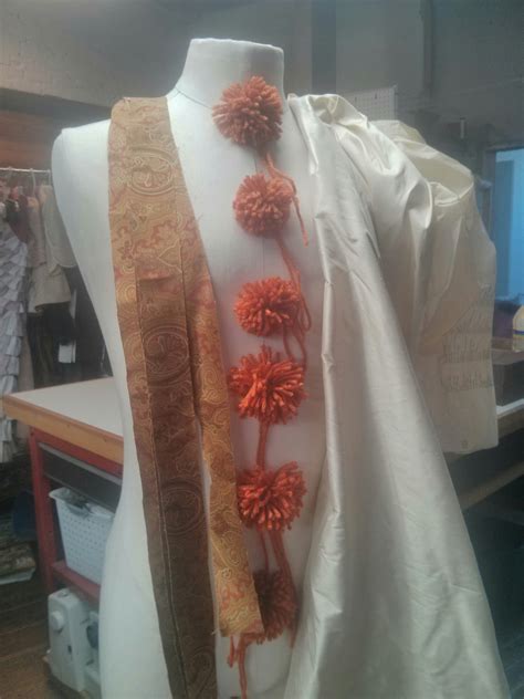 PENNYWISE: CUSTOM COSTUME - McGrew Studios