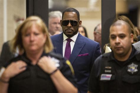 R. Kelly sex tapes: From duffel bag to national circulation – Eye