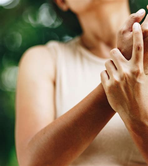 Pregnancy Carpal Tunnel Syndrome: How To Find Relief