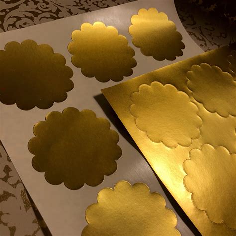 Printable Gold Foil Labels - Printable New Year Banners