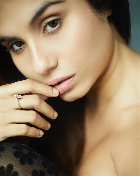 Taniya Chatterjee | 🖤🖤 📸 @akshayrathodphotography @ar.studio11 | Instagram