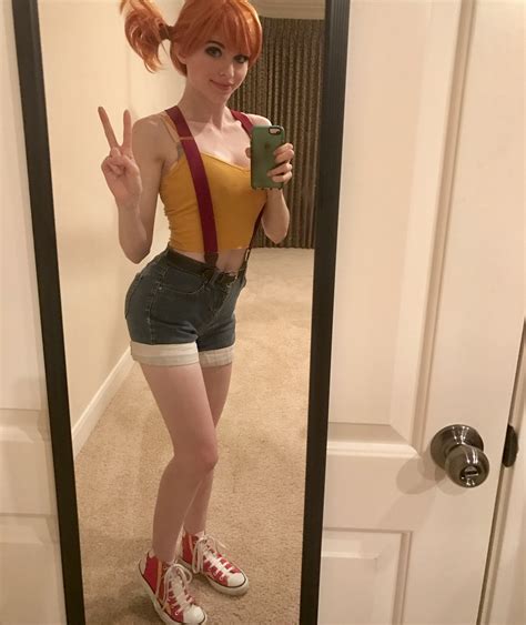 Should more woman consider a career in onlyfans and twitch - Off-Topic