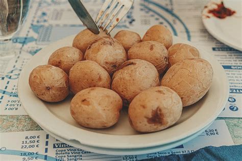 potatoes vegetables food  photo  pixabay