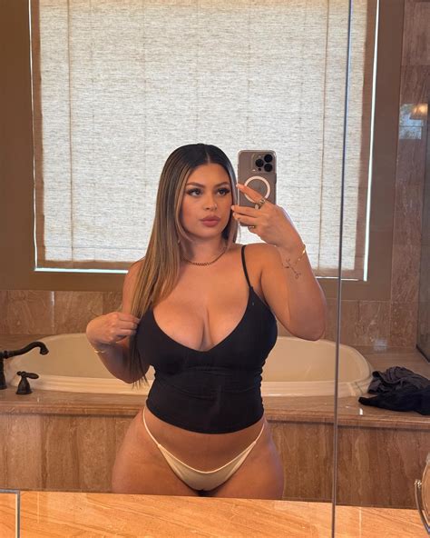 Genesis Hernandez (@_genbxnz) • Instagram photos and videos