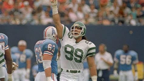 Former Jets great Mark Gastineau reveals battle with several health ...